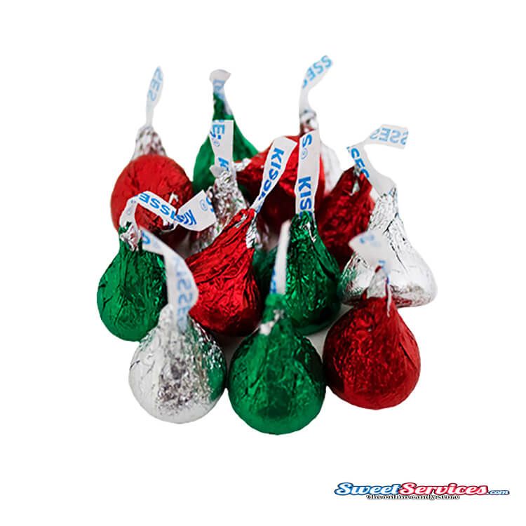 Kisses in Christmas colors